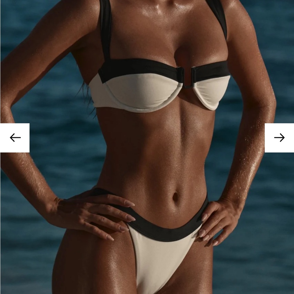 Monday swimwear Cala roja top - ivory/black